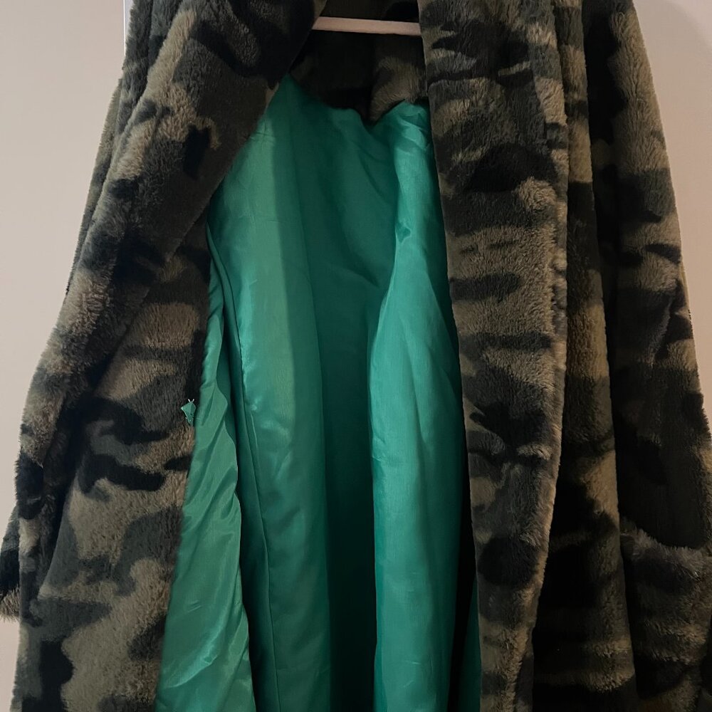 Alembika Small Swing Coat